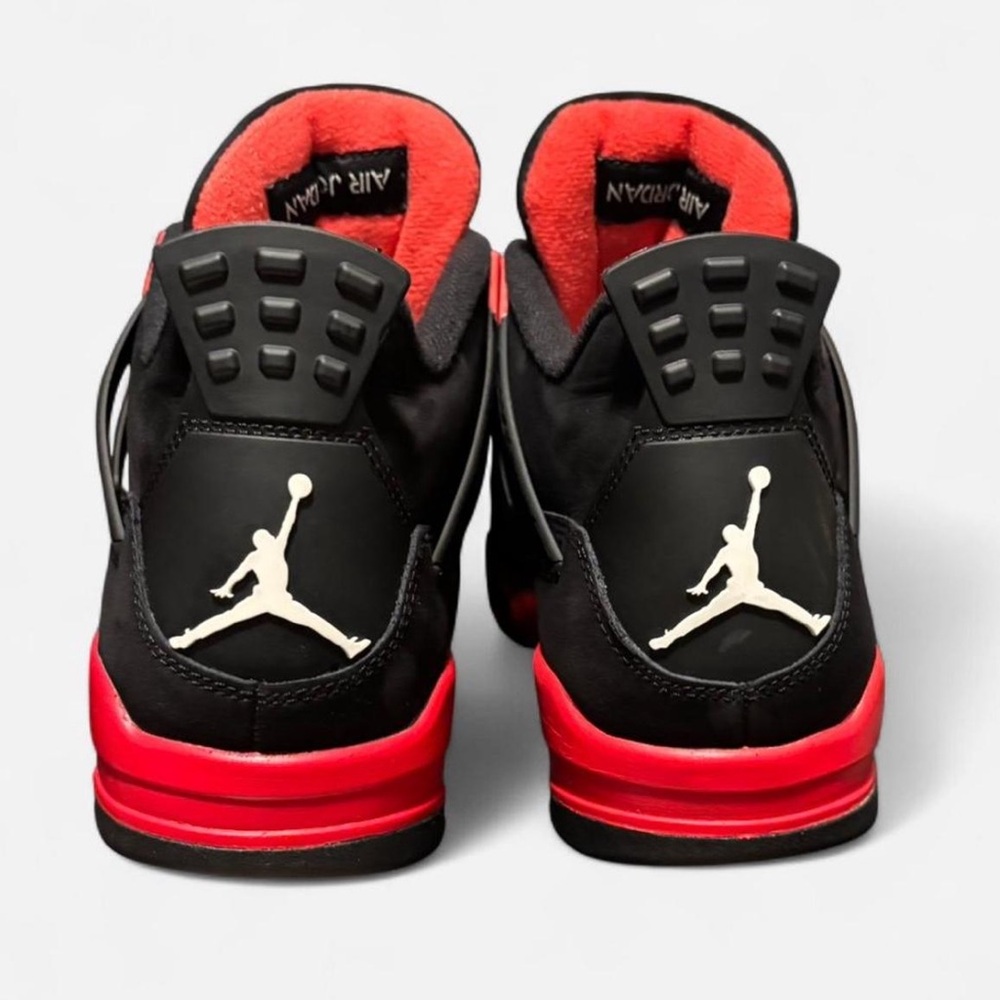 Authentic ‘Red Thunder’ Jordan 4 retro. size 9 men’s *Like New* w/box. - Picture 4 of 8